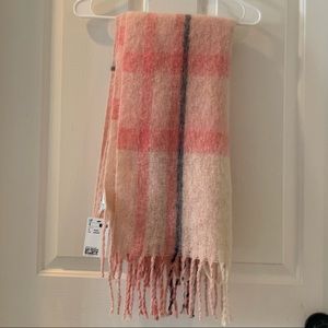 H&M pink shawl